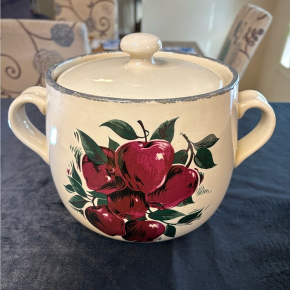 Other - Vintage Home And Garden Party Ltd. Stoneware Bean Pot